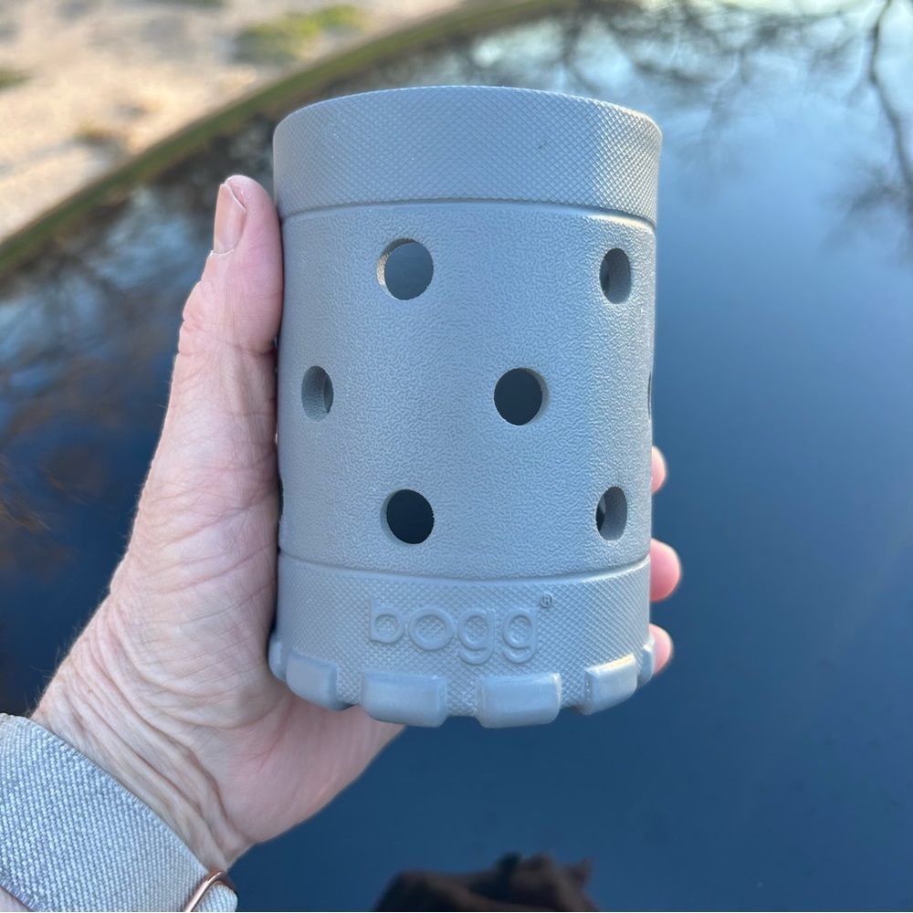 BOGG STEEL GRAY RUBBER KOOZIE - Picture 3 of 8